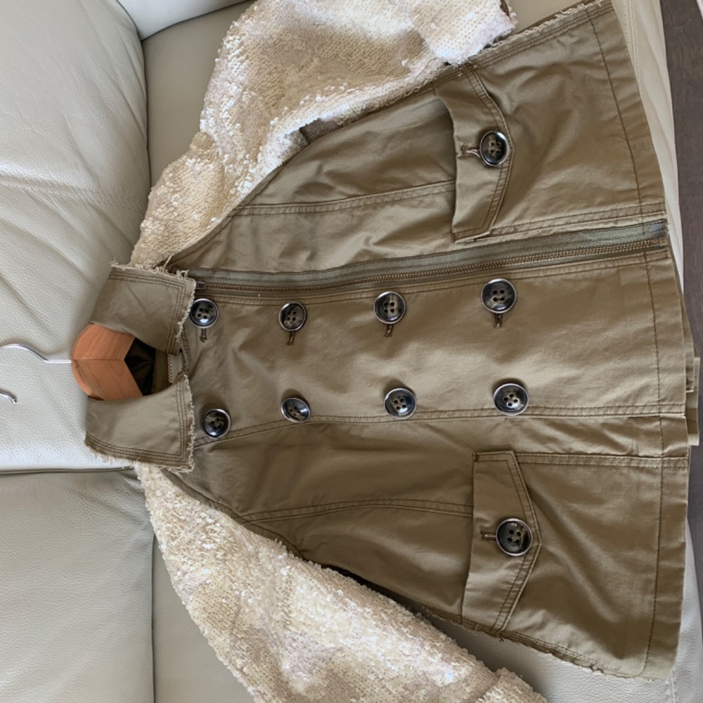 Jacket - Picture 2 of 3
